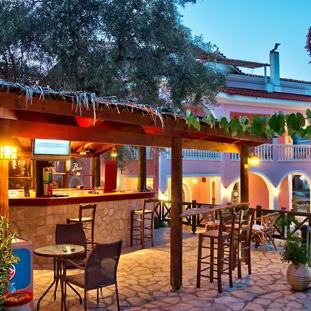 Hotell Kyprianos 3*